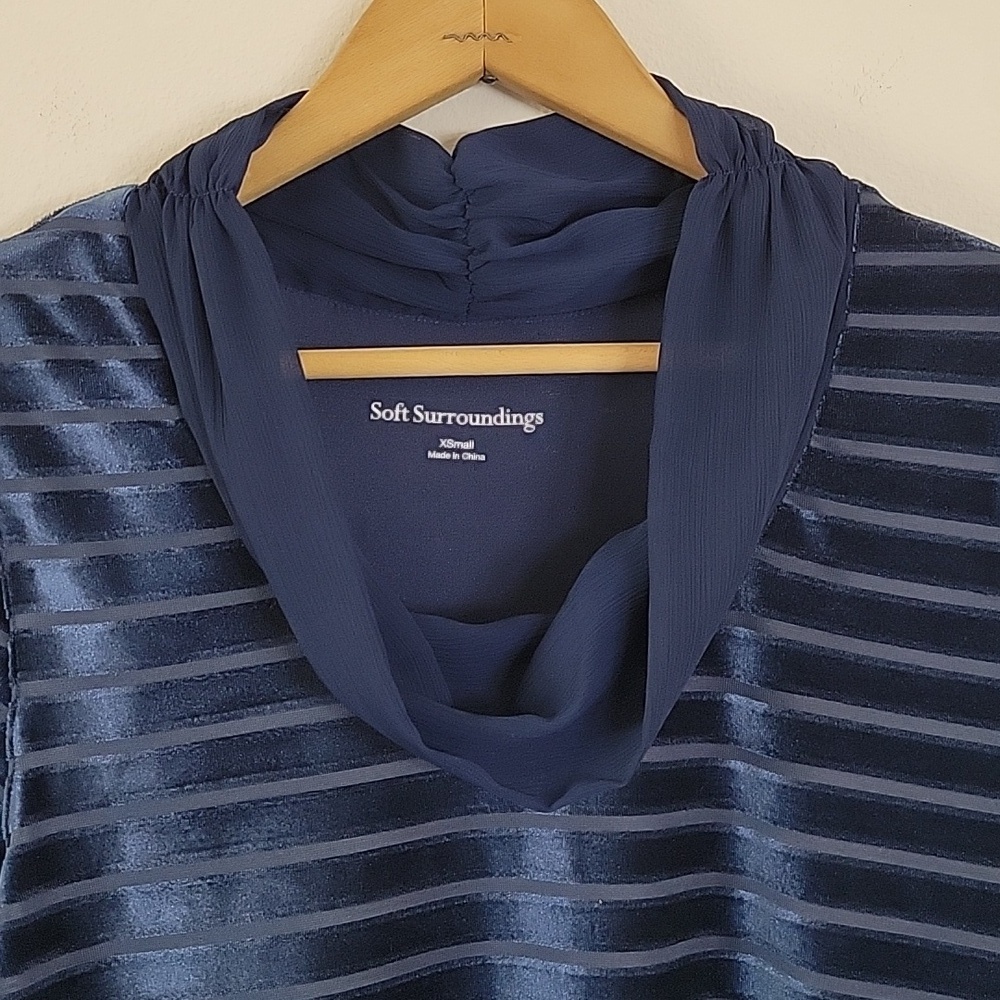Soft Surroundings Navy Blue Meri Velvet Striped Top Size XS - Picture 3 of 7